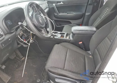 2018 Kia Sportage Lx z USA, uszkodzony, nr VIN KNDPM3AC6J7380208